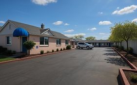Boulevard Inn